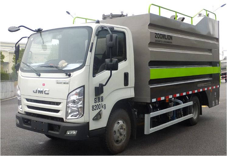 垃圾桶有了“洗澡房”，去污消毒更健康