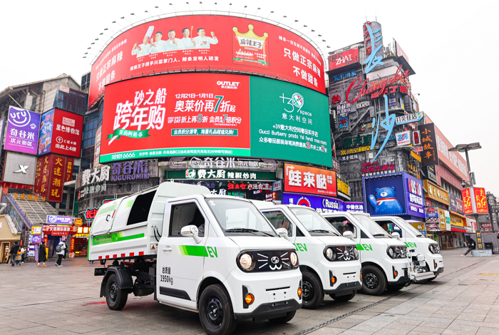 背街小巷神器 | 1.165米寬“小精靈”5天作業(yè)長測！